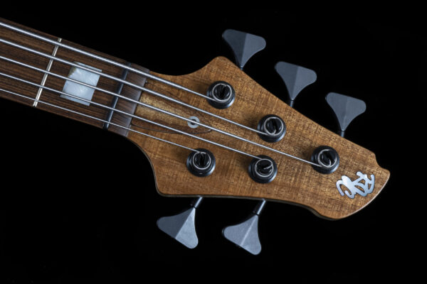 head stock front